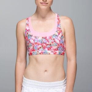 Lululemon Run Stuff Your Bra II in Flowabunga Mini Multi / Bleached Coral